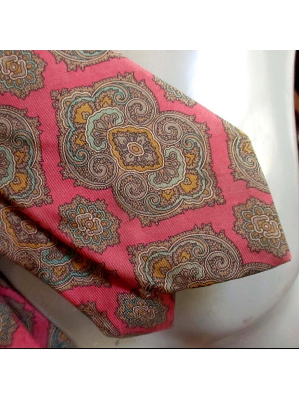 Vintage Neck Tie TJW By Mervyns All Silk Tie Pink & Brown Paisley Design Classic
